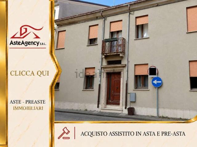 Appartamento in vendita a Borgo Dolomiti, Adria