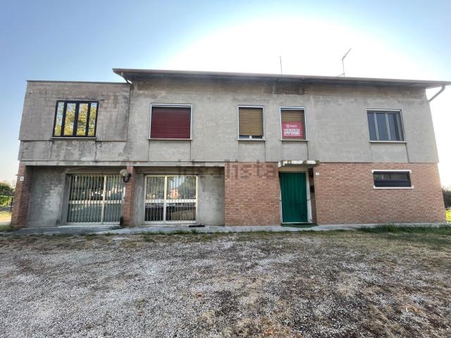Appartamento in vendita a Marcaria, Lombardia