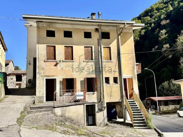 Appartamento in vendita a Quero, Veneto