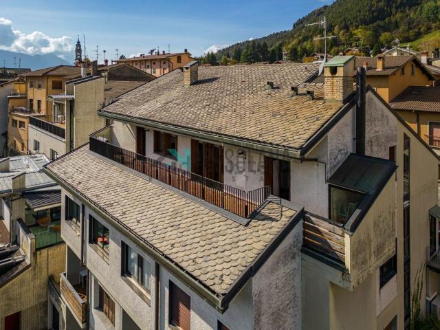 Appartamento in vendita a Castione Della Presolana, Lombardia