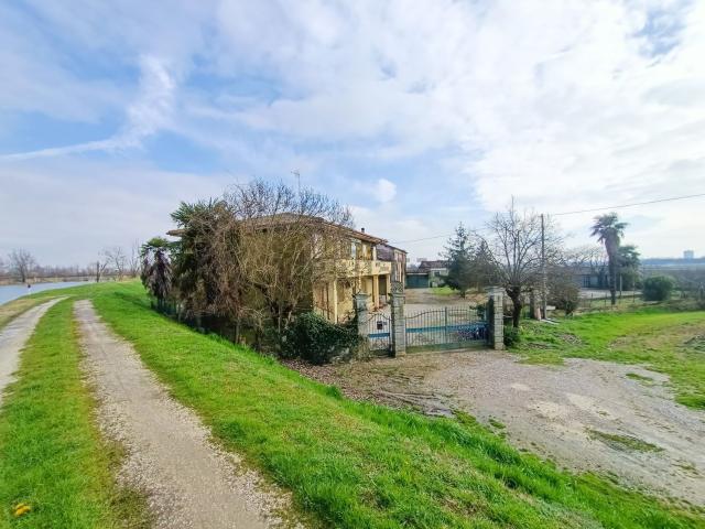 Appartamento in vendita a Adria, Veneto