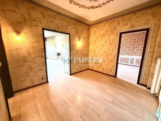 Appartamento in vendita a San Faustino-Madonnina-Quattroville, Modena