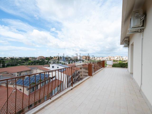 Appartamento in vendita a Comiso, Sicilia