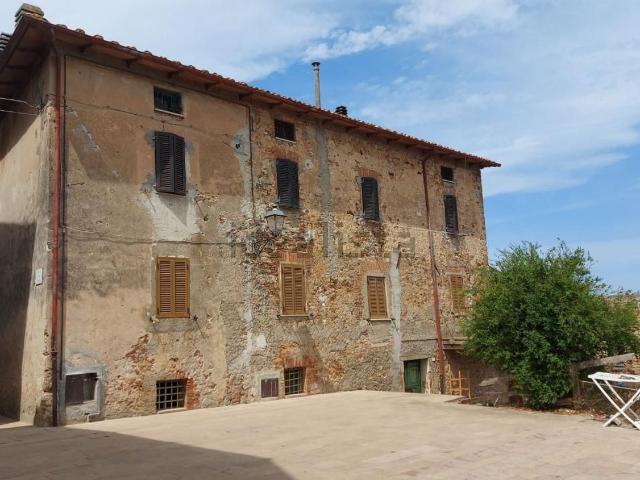 Appartamento in vendita a Campagnatico, Toscana