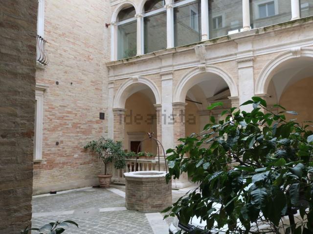 Attico in vendita a Villa Vitali, Marche