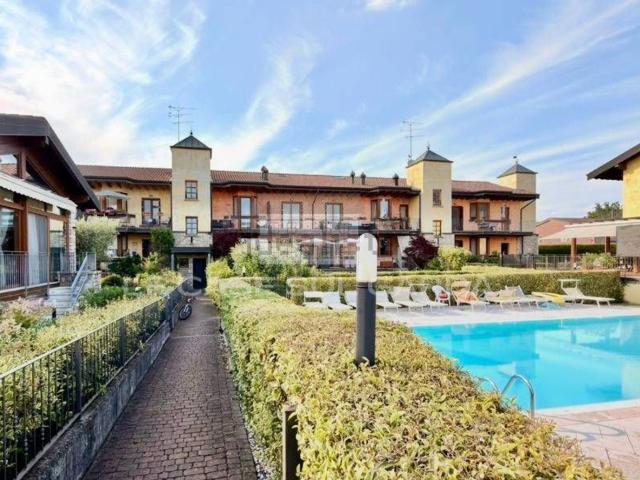Appartamento in vendita a Lonato, Lombardia