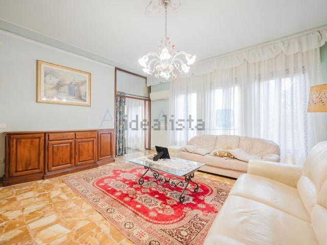 Appartamento in vendita a Mira, Veneto