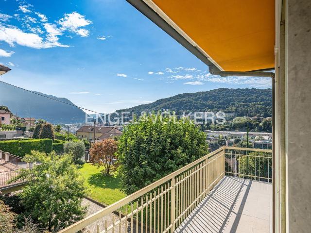 Appartamento in vendita a Olzino, Cernobbio