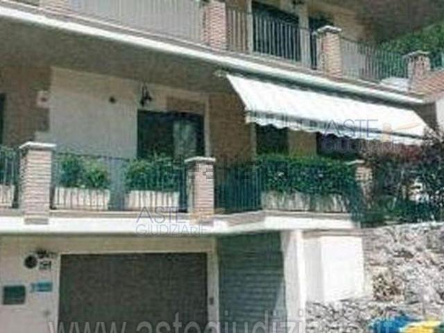 Appartamento in vendita a Torretta, Tornimparte
