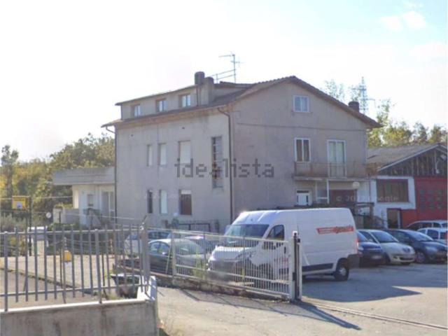 Appartamento in vendita a Marche, Macerata