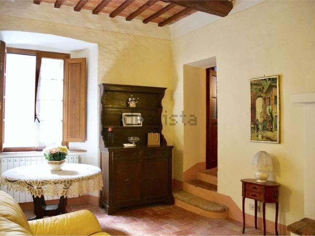 Appartamento in vendita a Radicofani, Toscana