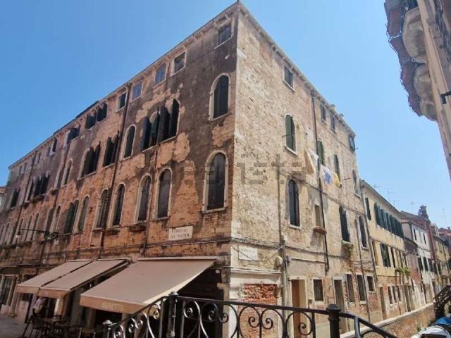 Appartamento in vendita a Venezia