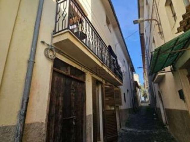 Appartamento in vendita a Raiano, L'Aquila