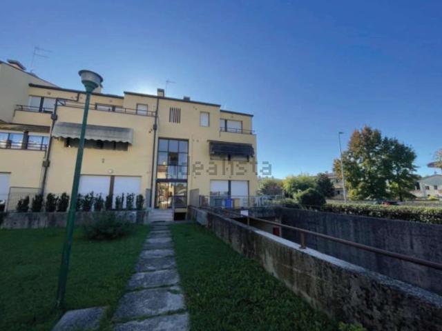 Appartamento in vendita a Spresiano, Veneto