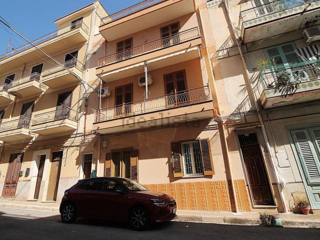 Appartamento in vendita a Bagheria, Sicilia