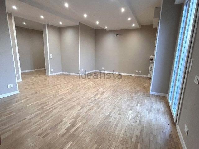 Appartamento in vendita a Ospizio, Reggio Emilia