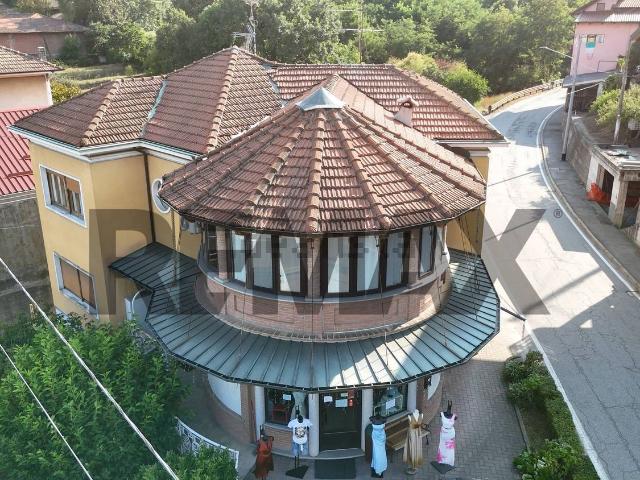 Appartamento in vendita a Piemonte, Biella