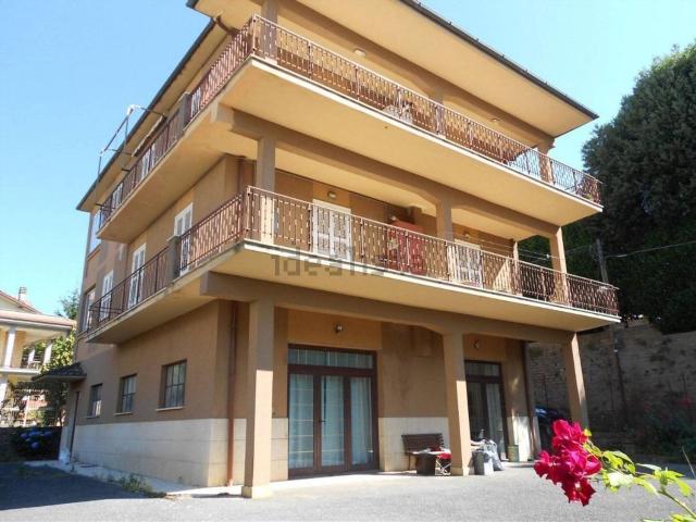 Appartamento in vendita a Ronciglione, Lazio
