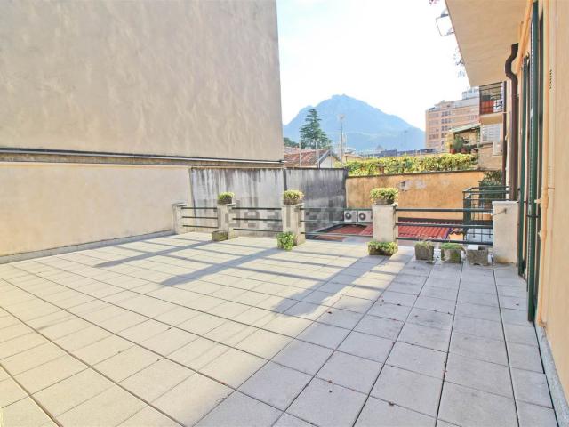Appartamento in vendita a Caleotto, Lecco