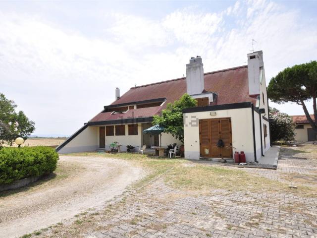 Appartamento in vendita a Campiglia Marittima, Toscana