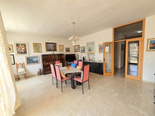 Appartamento in vendita a Puglia, Bari