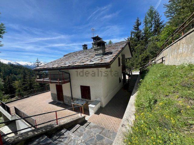 Appartamento in vendita a Aymavilles, Aosta