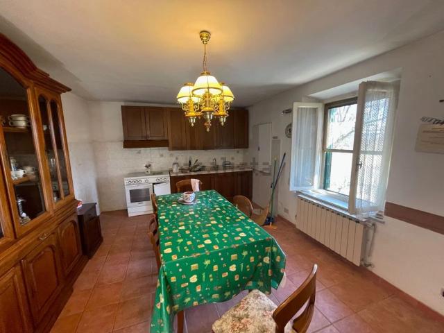 Appartamento in vendita a Chiusdino, Toscana