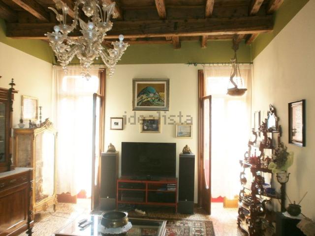 Appartamento in vendita a Este, Padova