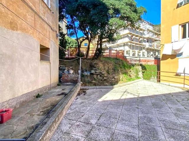 Appartamento in vendita a Cogoleto, Liguria