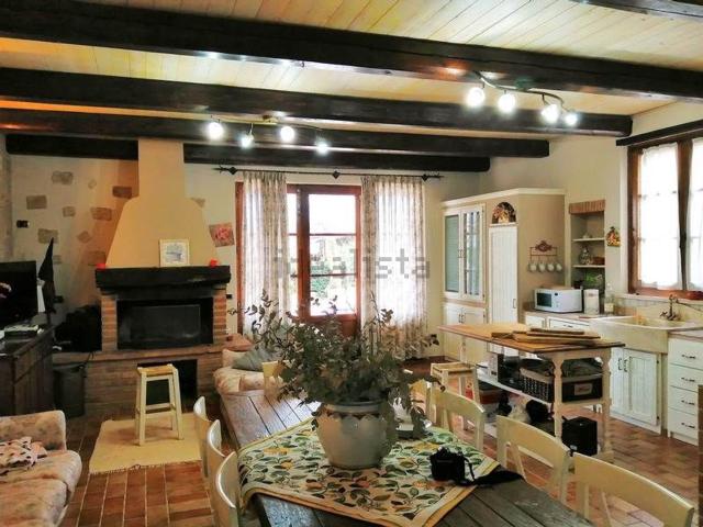 Appartamento in vendita a Foenna, Torrita di Siena