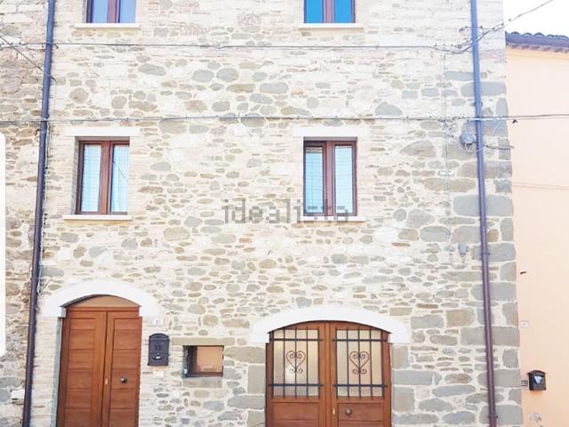 Appartamento in vendita a Marche, Pesaro E Urbino