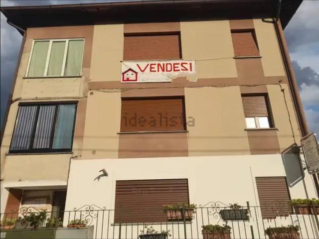 Appartamento in vendita a Mossanzonico, Dongo