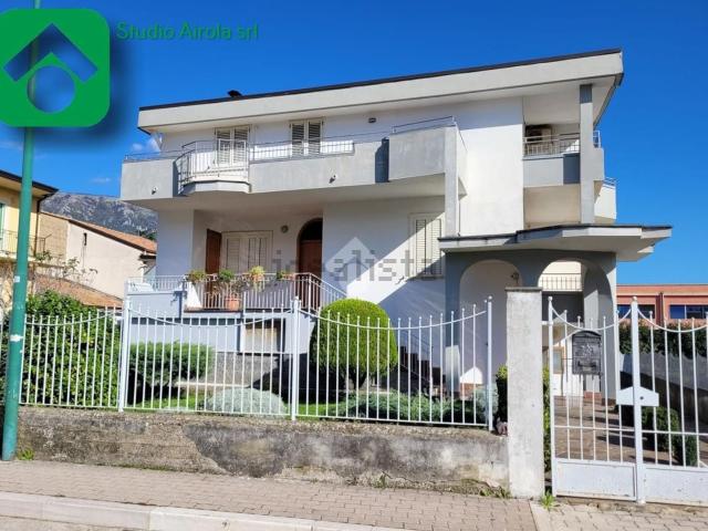 Appartamento in vendita a Airola, Campania