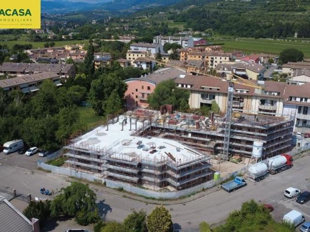 Appartamento in vendita a Nord-Ovest, Brenzone
