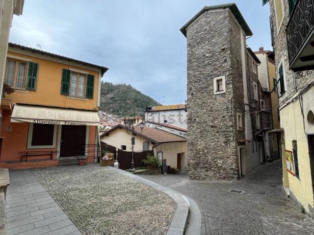 Appartamento in vendita a Dolceacqua, Liguria