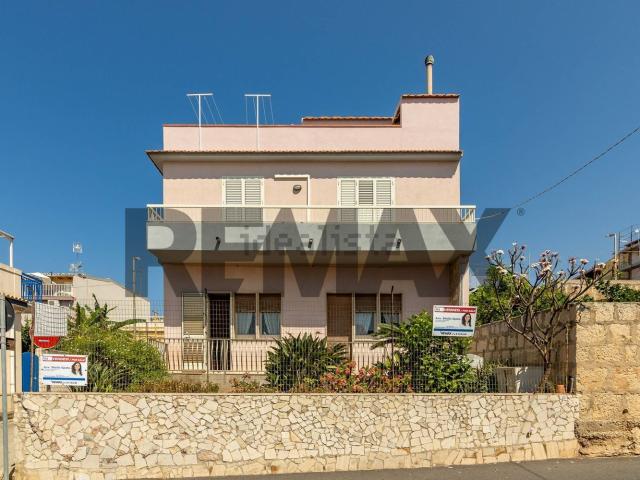 Appartamento in vendita a Ragusa, Sicilia