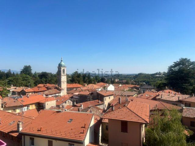 Appartamento in vendita a Bregazzana, Varese