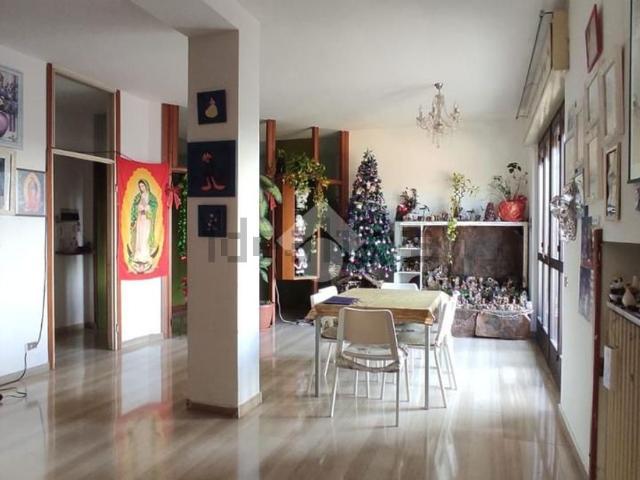Appartamento in vendita a Lonate Pozzolo, Lombardia
