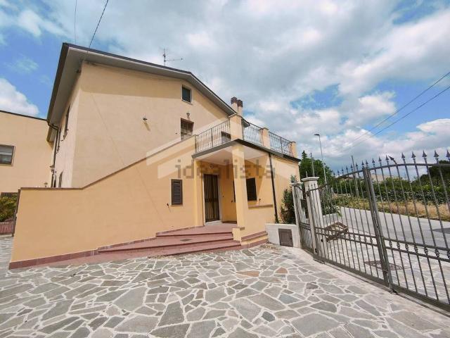 Appartamento in vendita a Campobasso, Molise