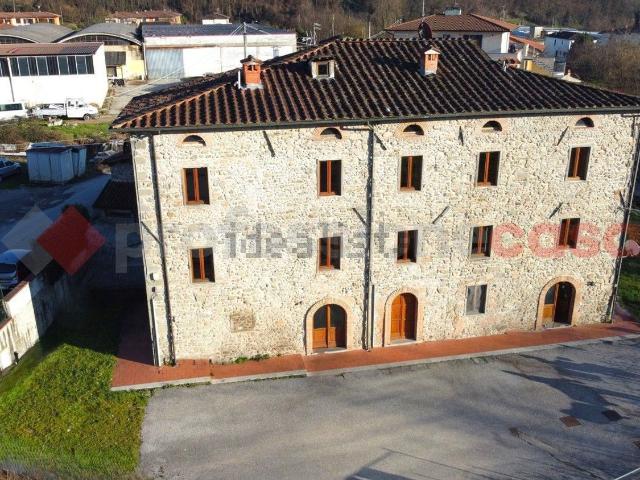 Appartamento in vendita a Unione dei comuni Media Valle del Serchio, Coreglia Antelminelli