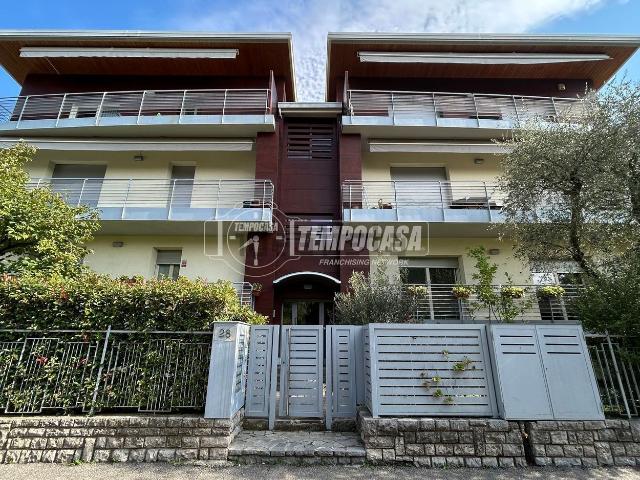 Appartamento in vendita a Bergamo