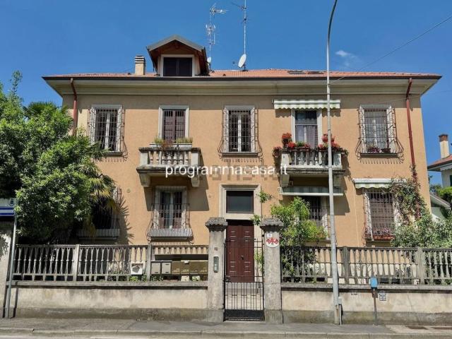 Appartamento in vendita a Rovagnasco, Segrate