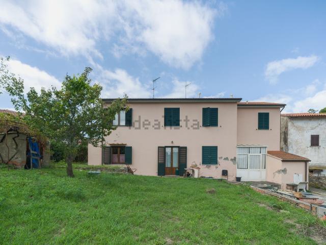 Appartamento in vendita a Livorno