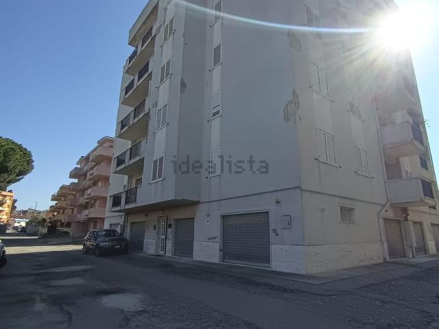 Appartamento in vendita a Calabria, Reggio Calabria