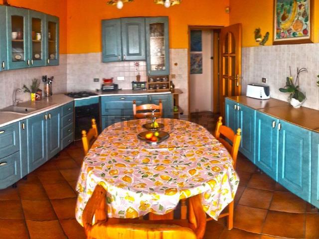 Attico in vendita a Giarre, Catania