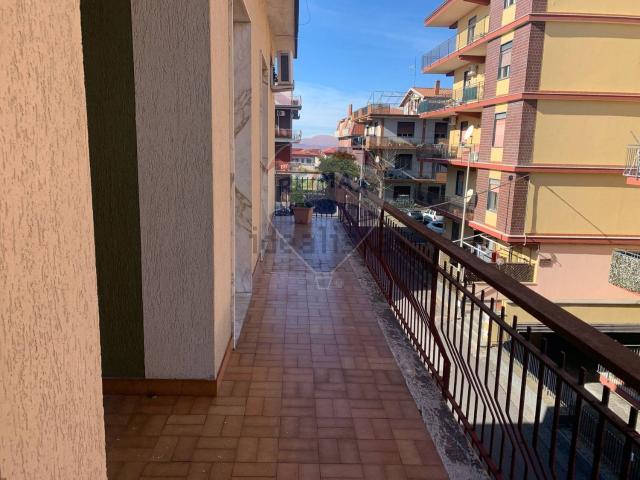 Appartamento in vendita a Belpasso, Catania