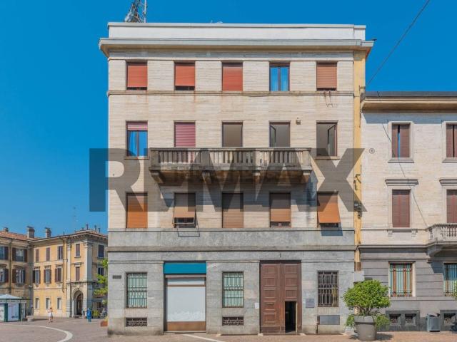 Appartamento in vendita a Centro, Gallarate