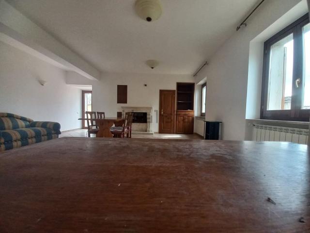 Appartamento in vendita a Sellano, Umbria