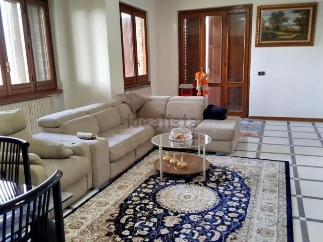 Appartamento in vendita a Villaggio del Sole, Limbiate