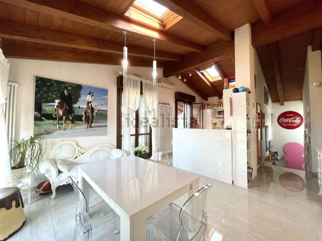 Attico in vendita a Idice, San Lazzaro